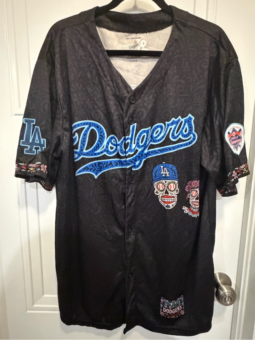 NEW LA Dodgers Día de Los Dodgers Jersey 2024 World Champions Sugar Skull XL